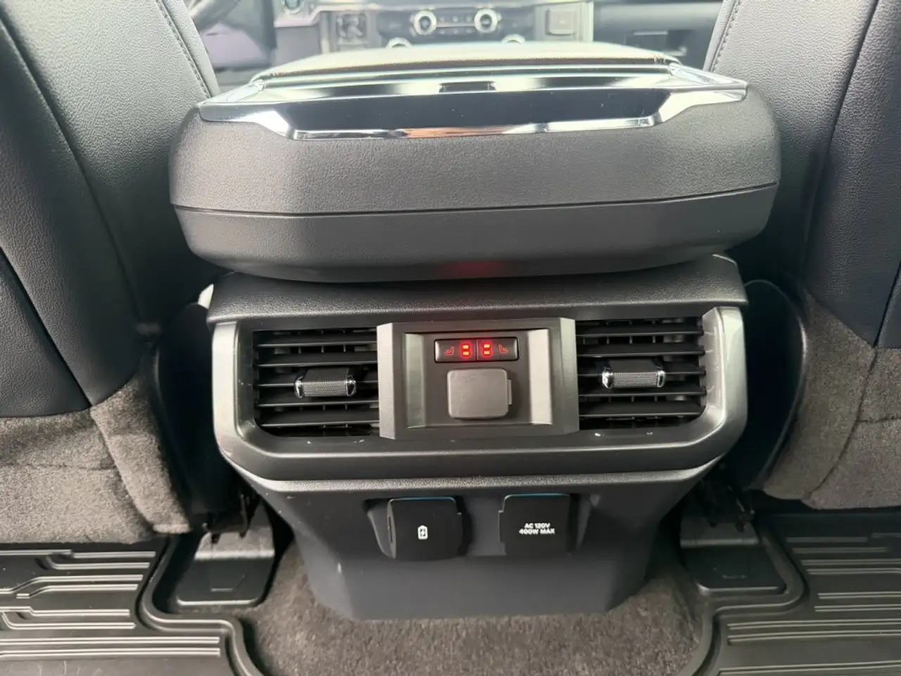 Ford F-150 - Image 36