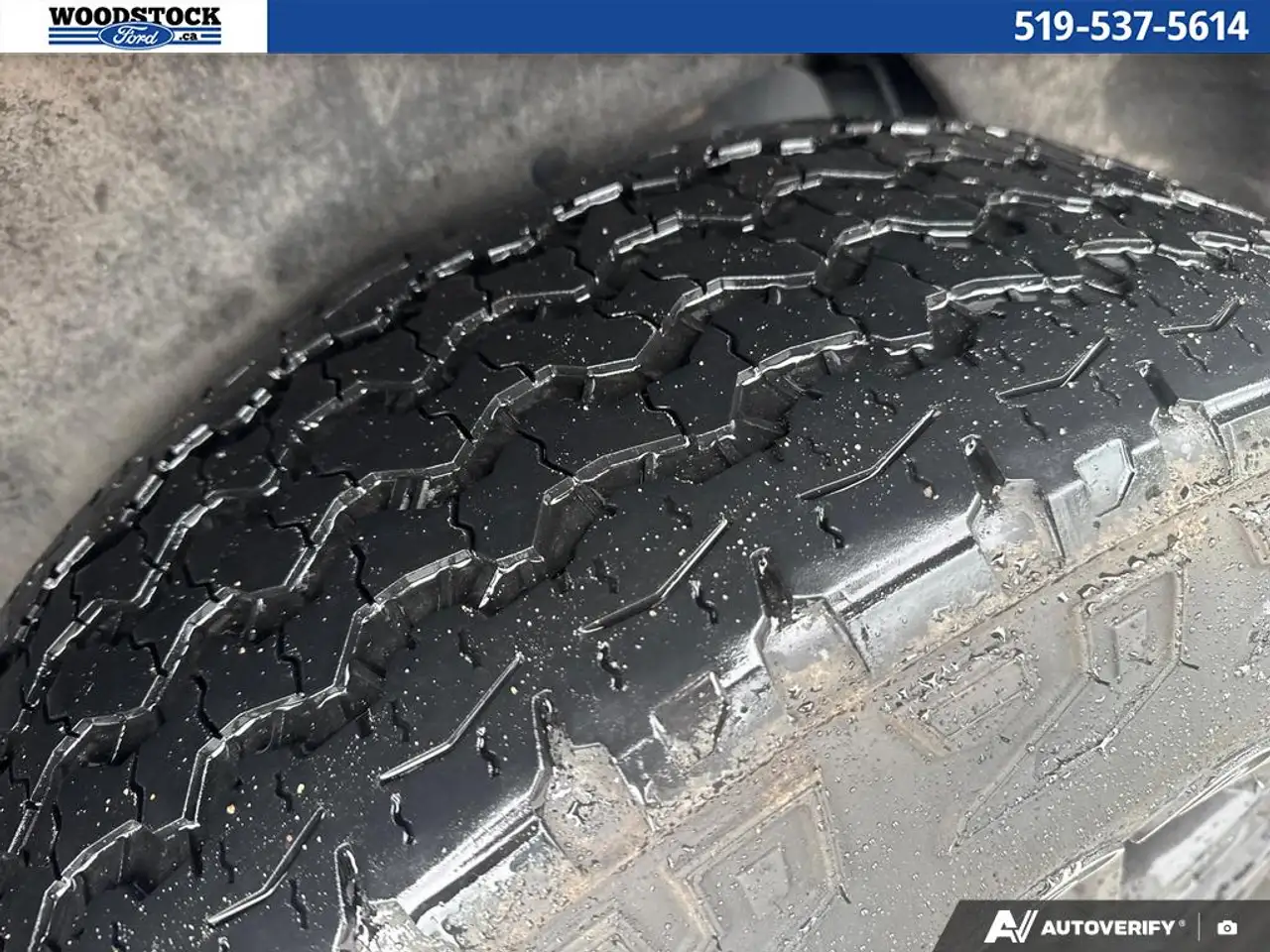 Ford Expedition - Image 7
