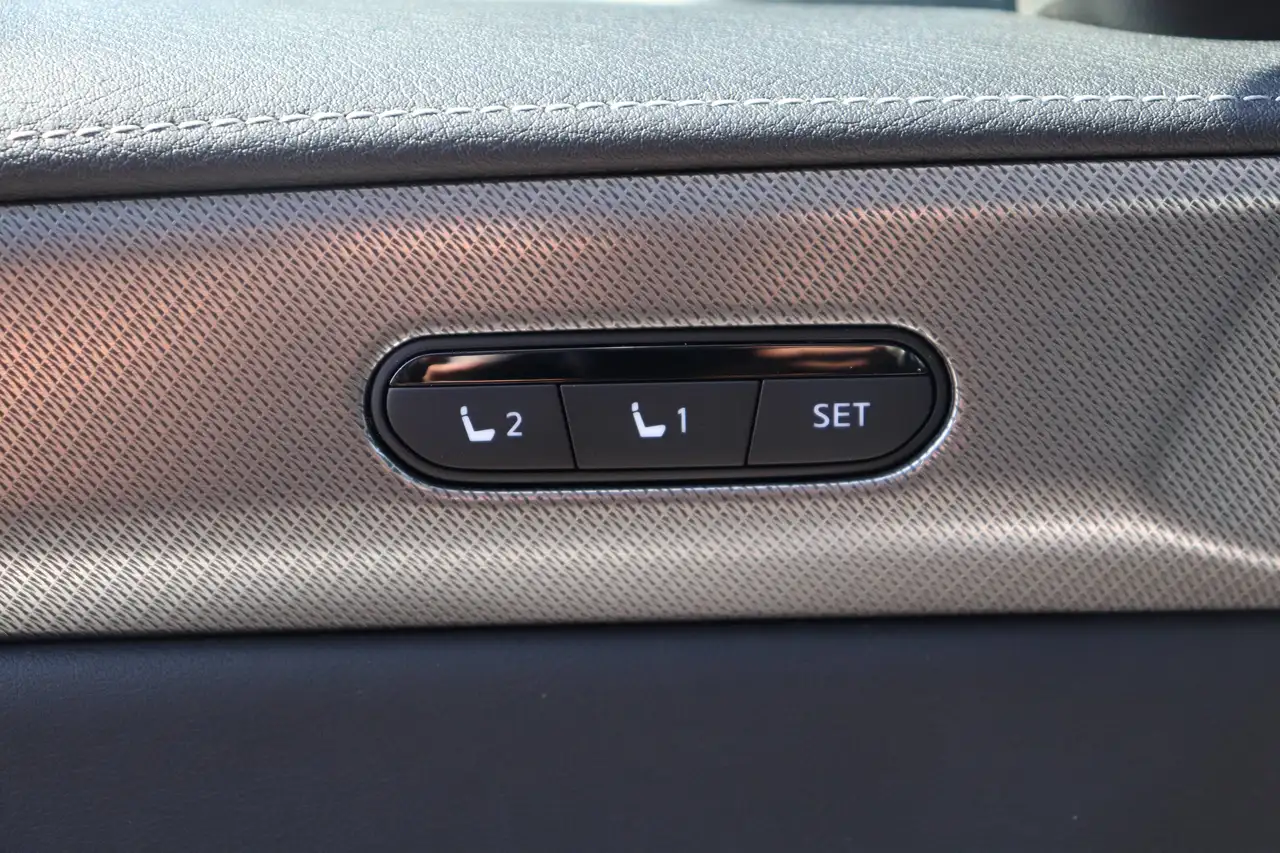 Infiniti QX60 - Image 31