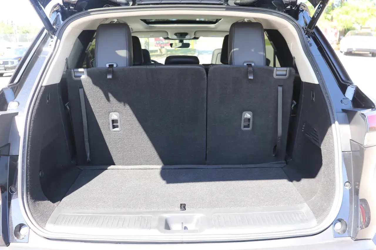 Infiniti QX60 - Image 18