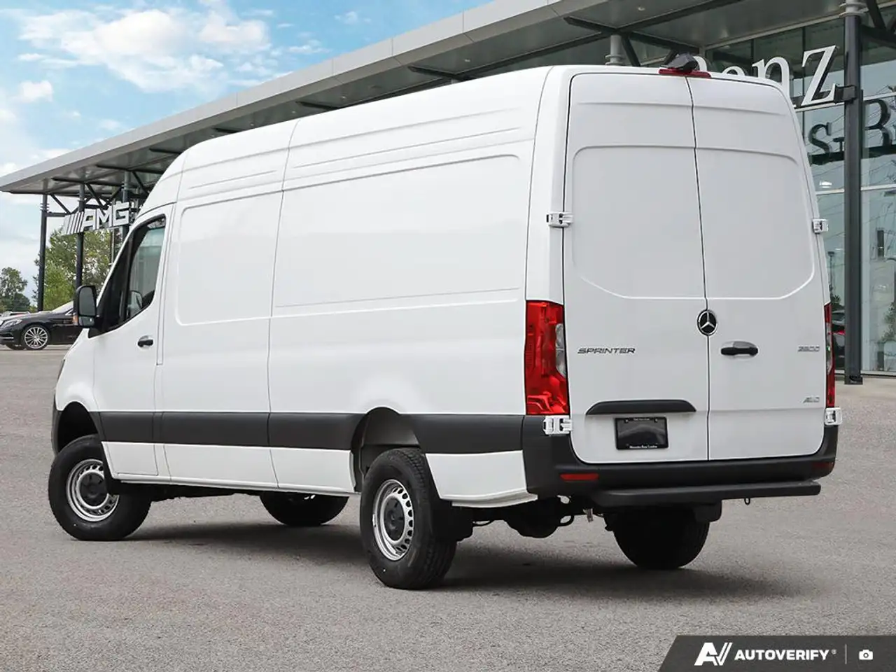 Mercedes-Benz Sprinter - Image 4