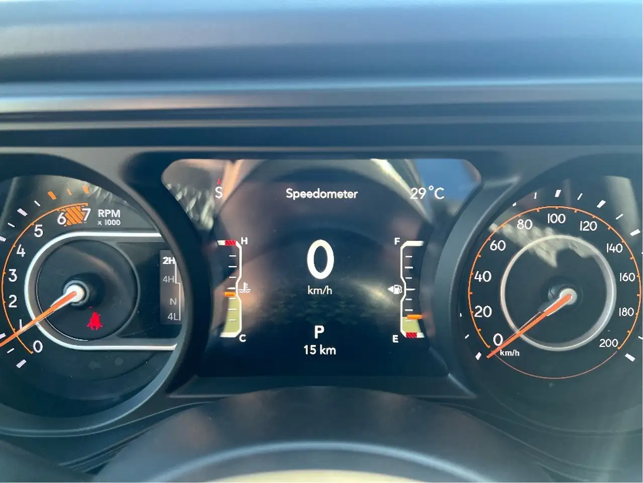 Jeep Wrangler - Image 20
