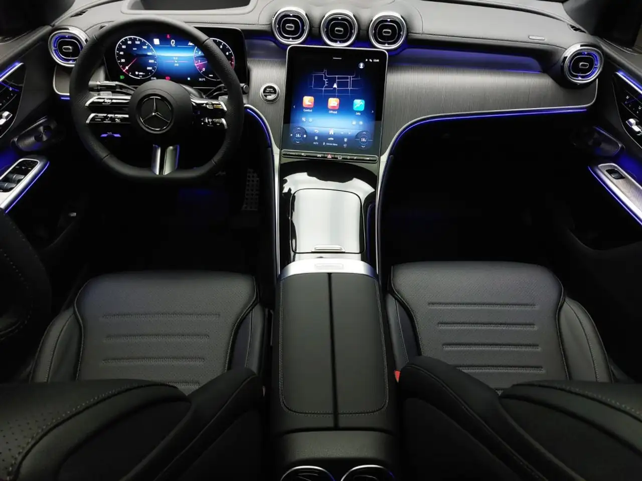 Mercedes-Benz GLC - Image 17