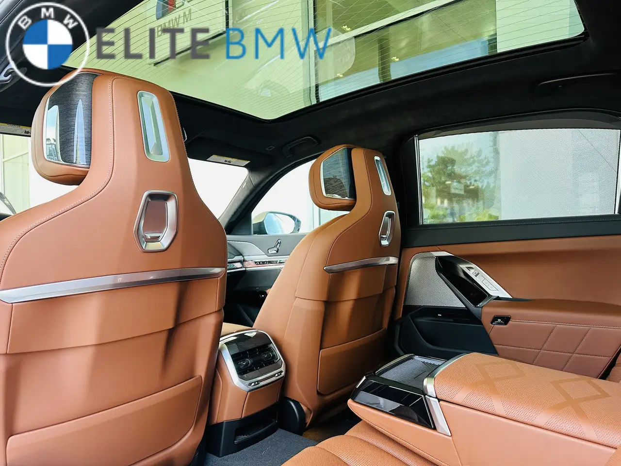 BMW 7 Series - Image 24