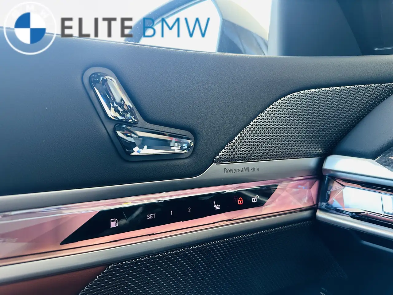 BMW 7 Series - Image 15