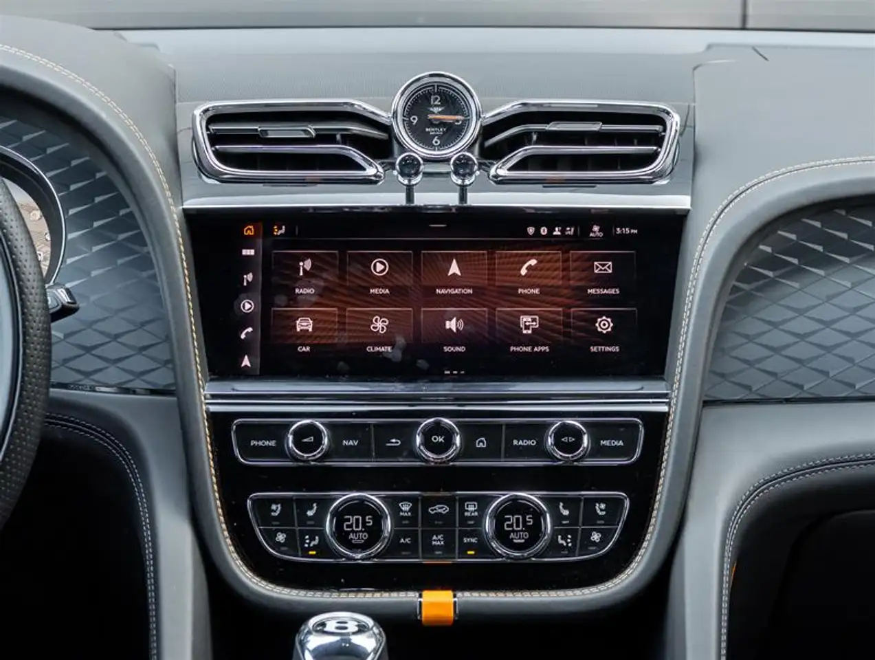 Bentley Bentayga - Image 39