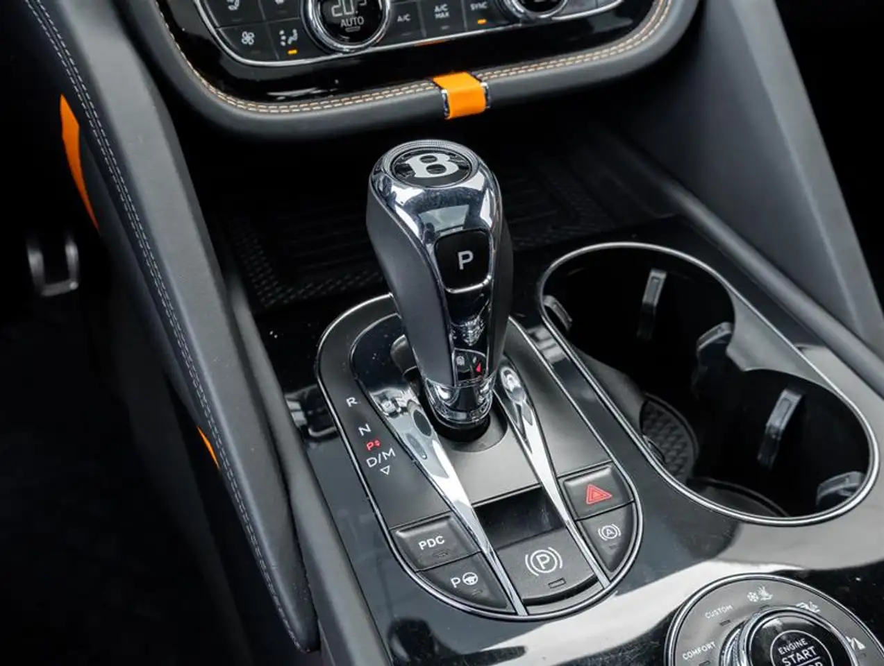 Bentley Bentayga - Image 23