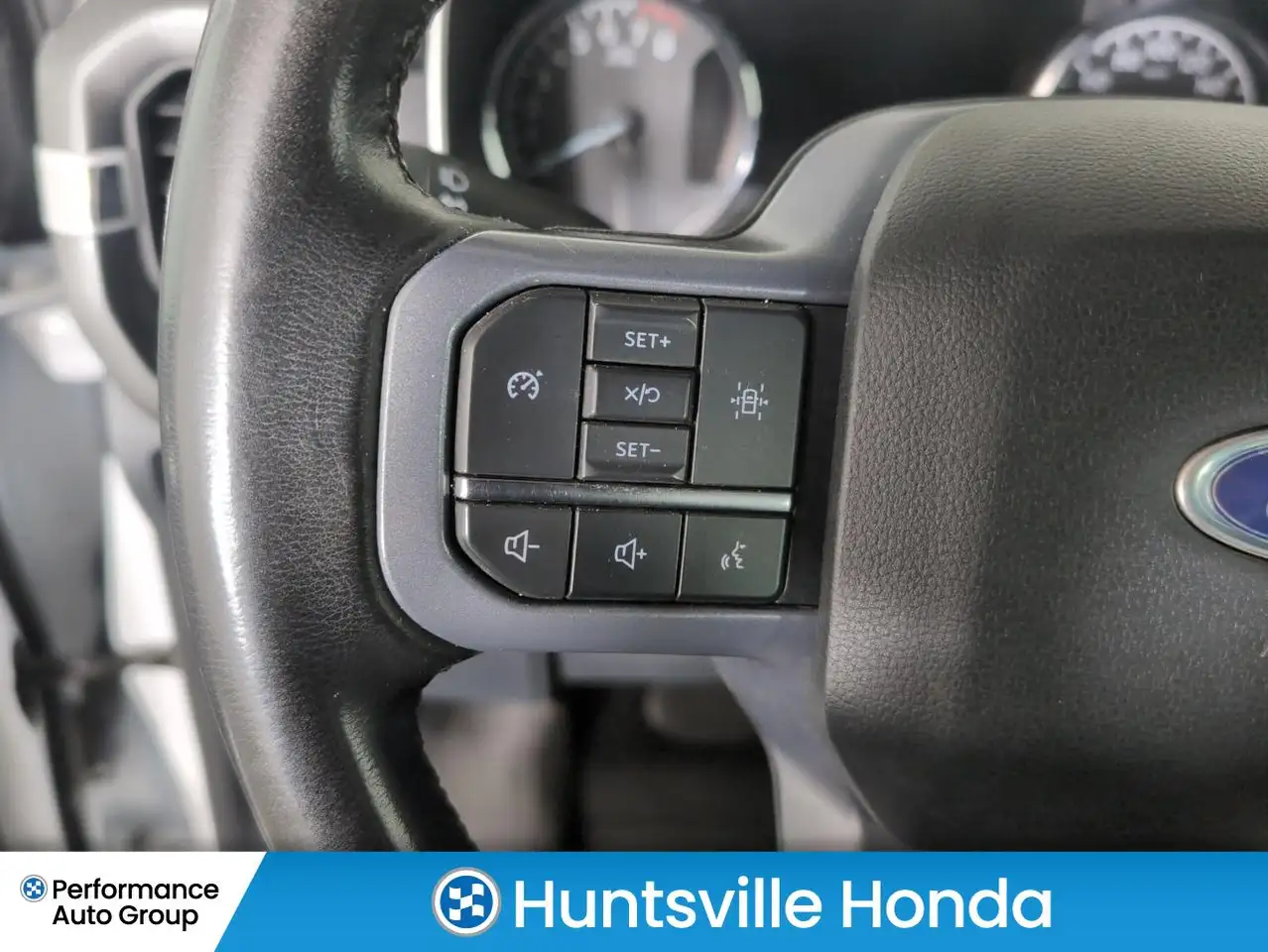 Ford F-150 - Image 17