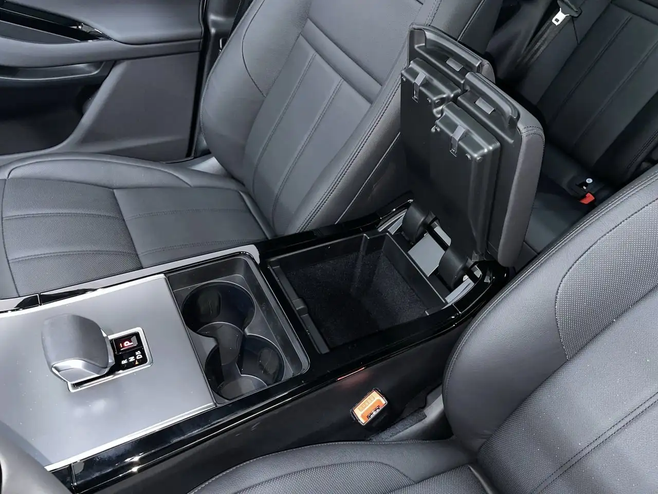 Land Rover Range Rover Evoque - Image 29