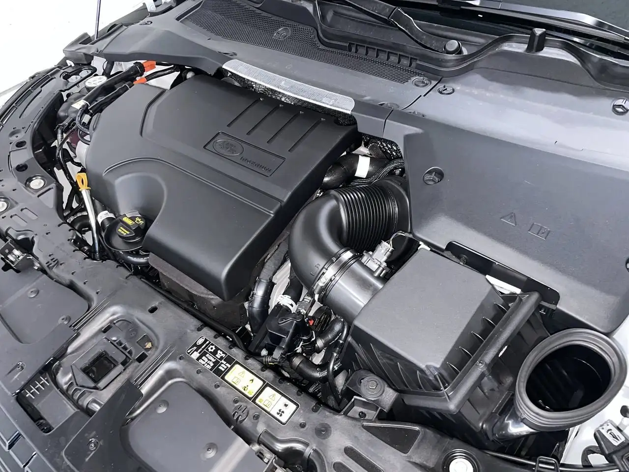 Land Rover Range Rover Evoque - Image 34