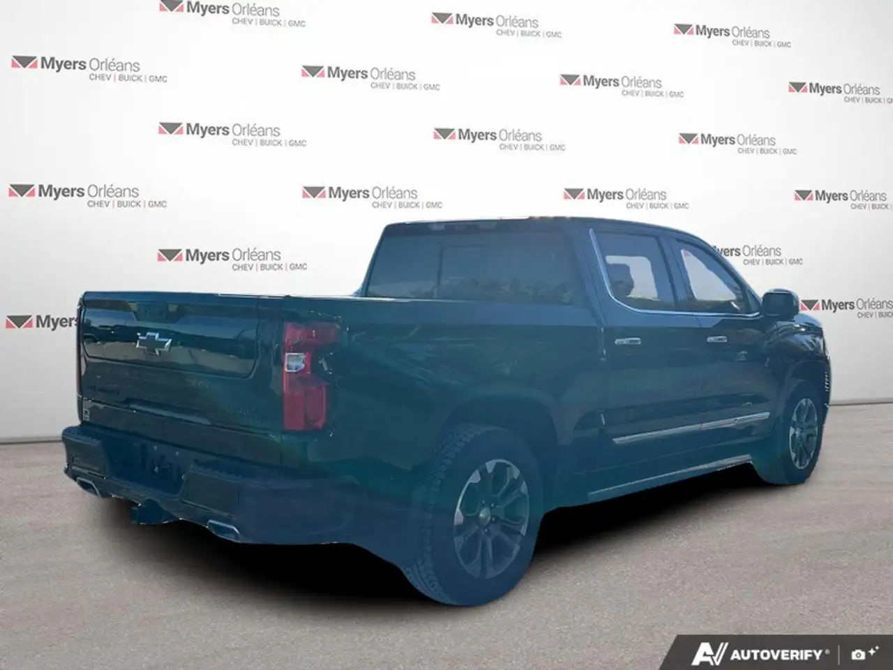Chevrolet Silverado 1500 - Image 5