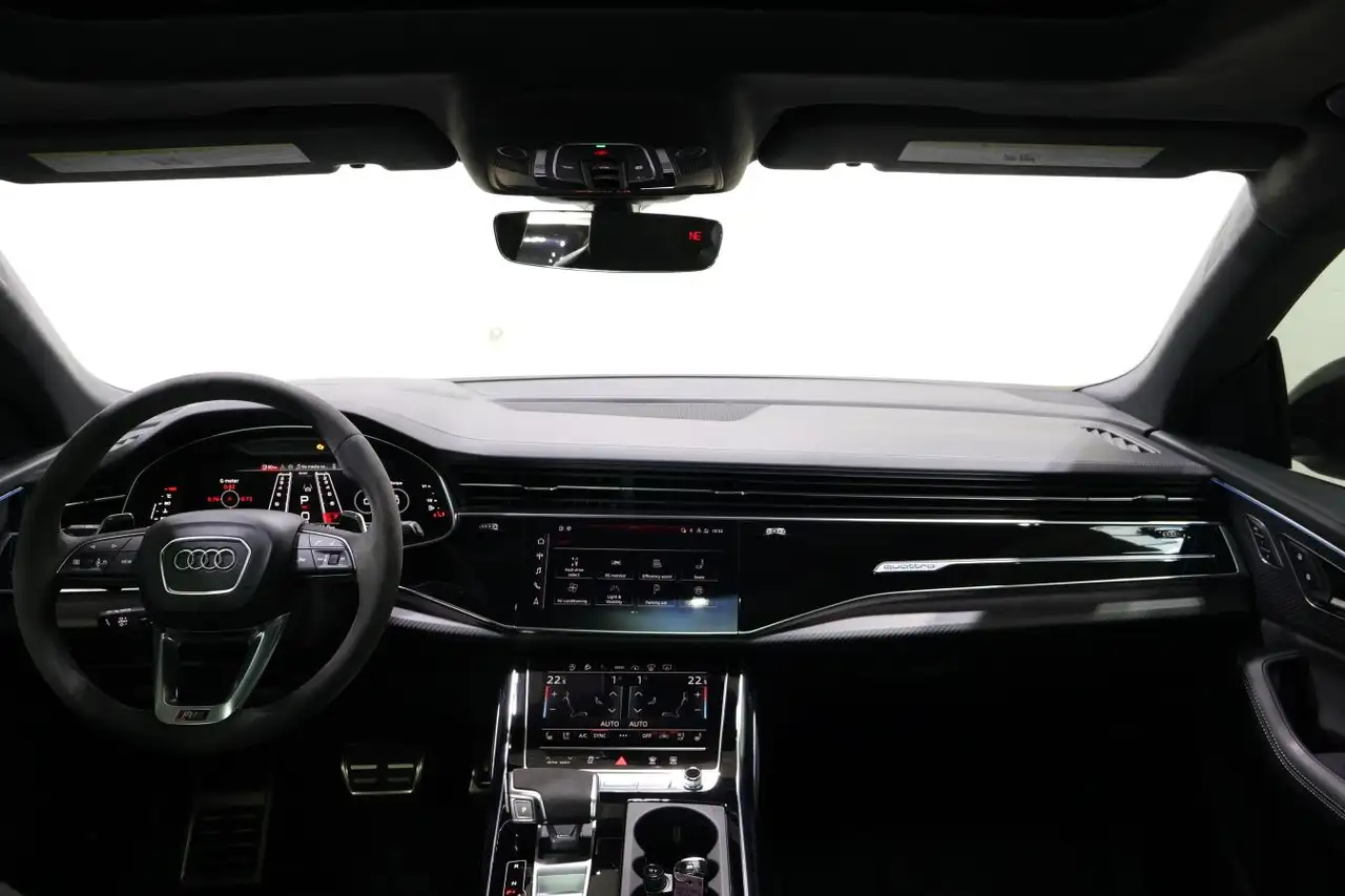 Audi RS Q8 - Image 23