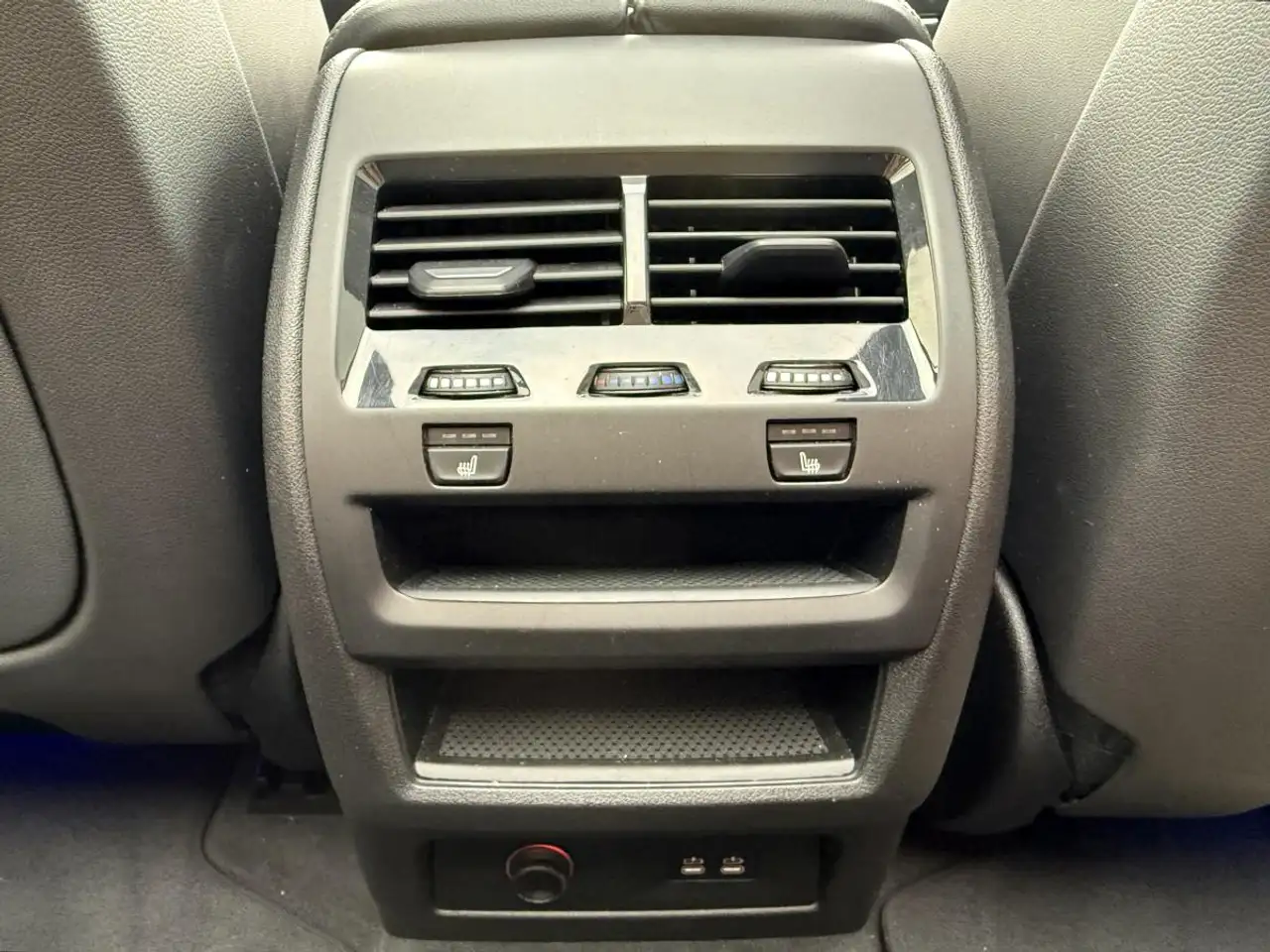 BMW X5 - Image 21