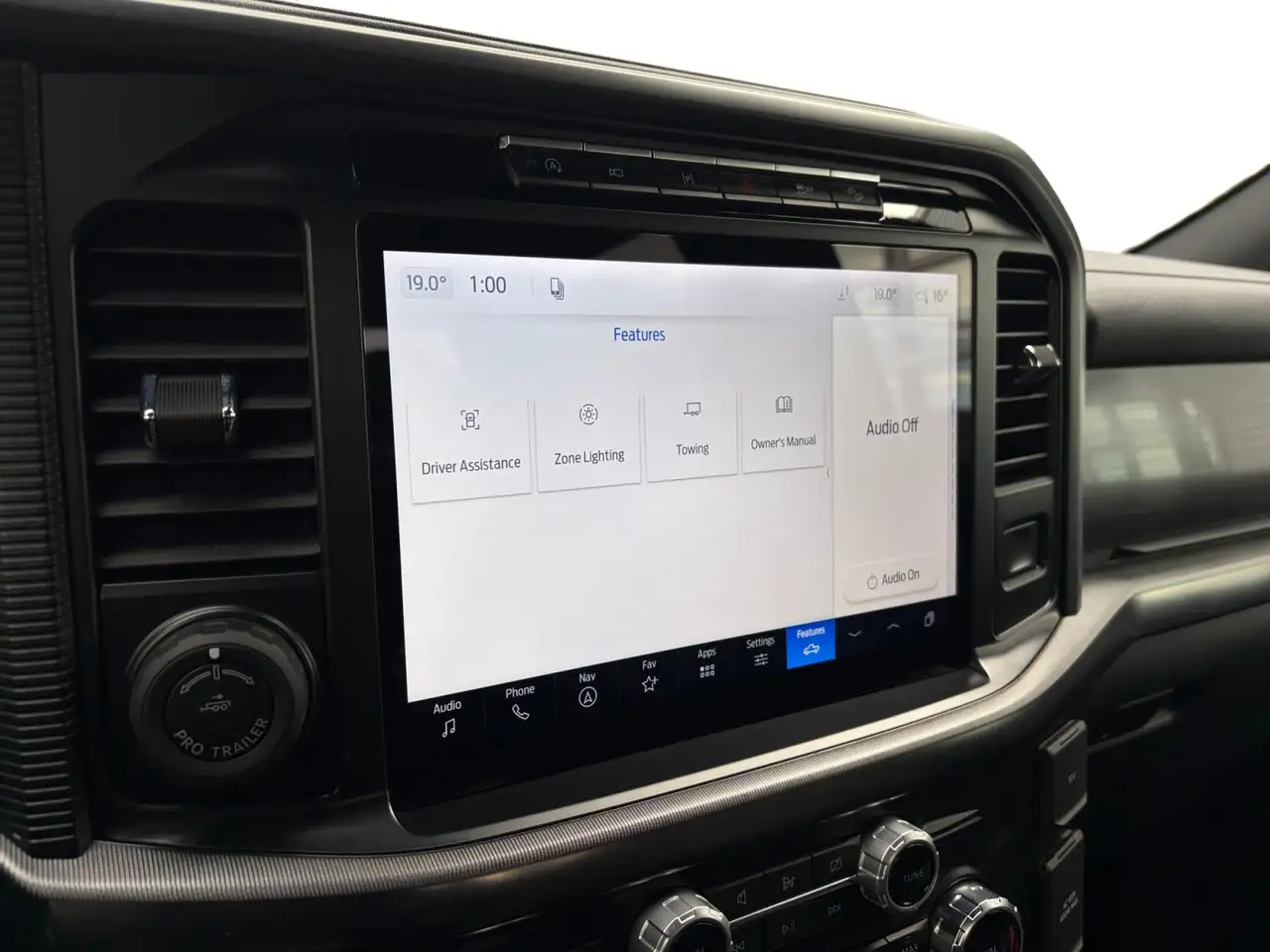 Ford F-150 - Image 29