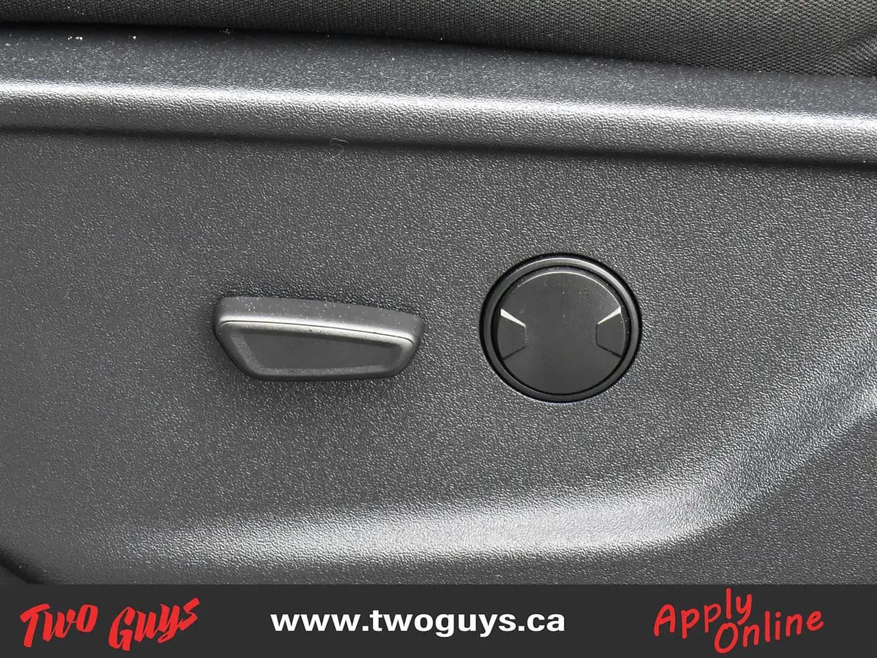 Ford F-150 - Image 12