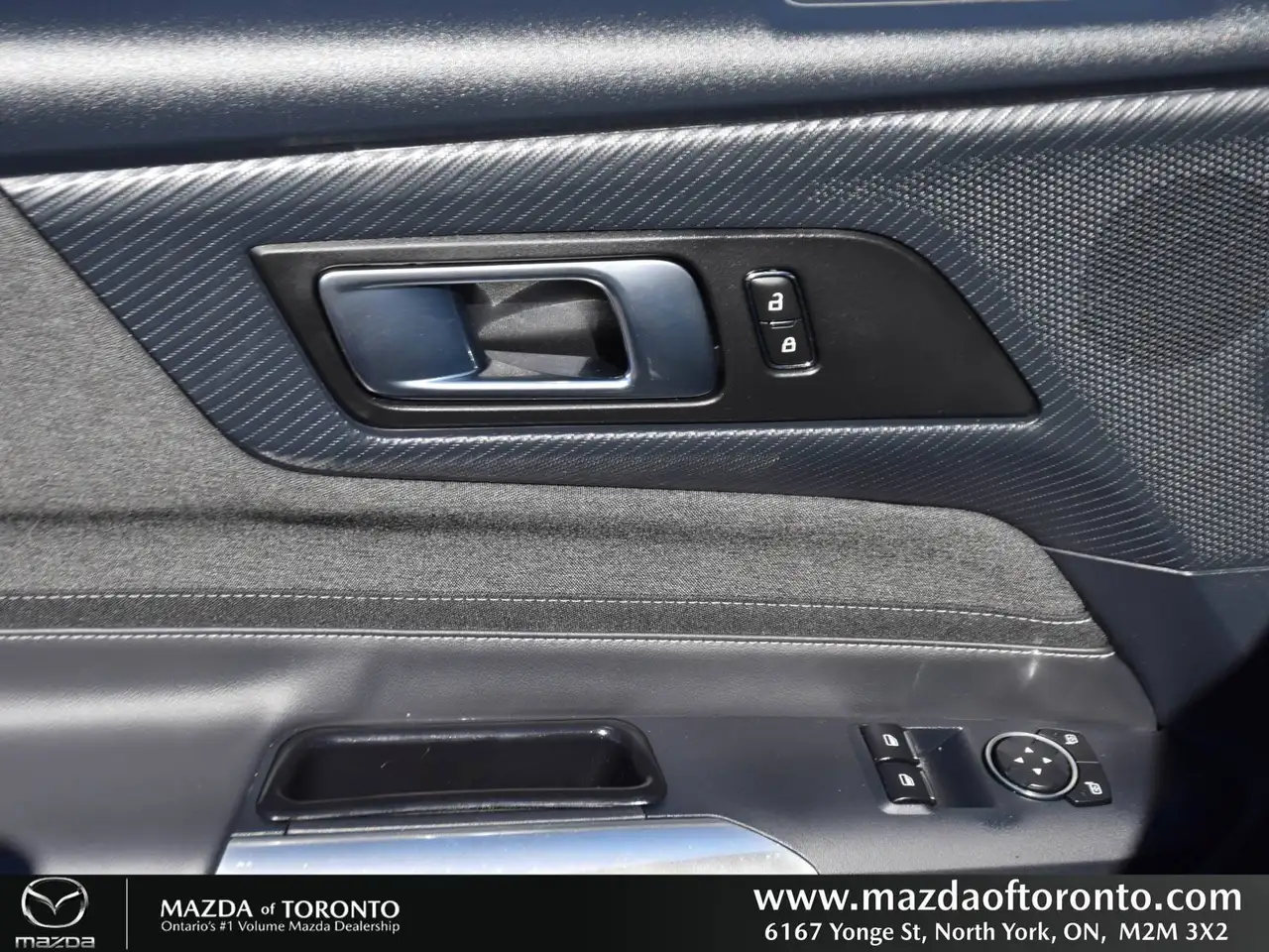 Ford Mustang - Image 15