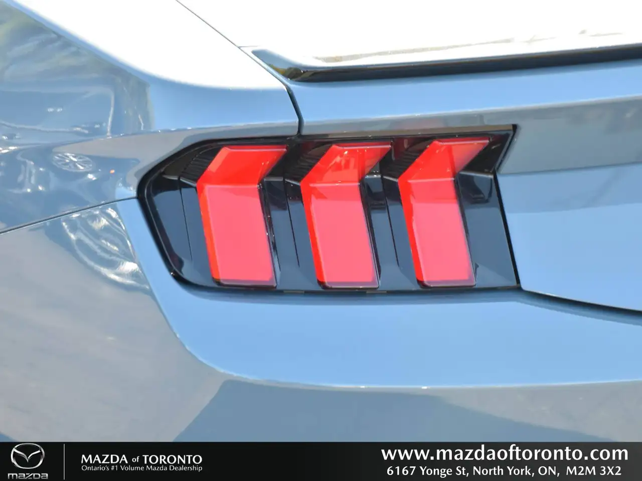 Ford Mustang - Image 8