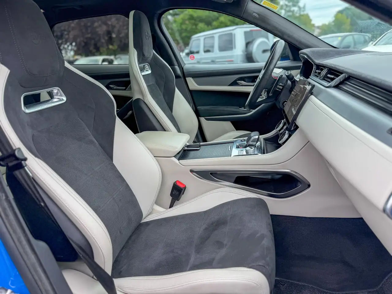 Jaguar F-Pace - Image 17