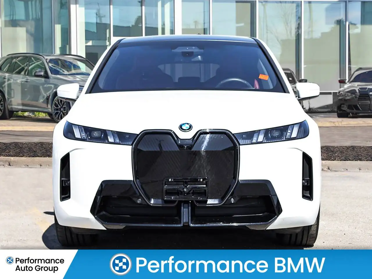 BMW iX - Image 4
