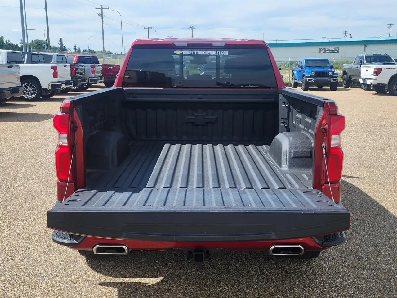 Chevrolet Silverado 1500 - Image 16