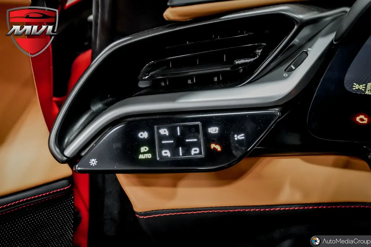 Ferrari SF90 Spider - Image 17