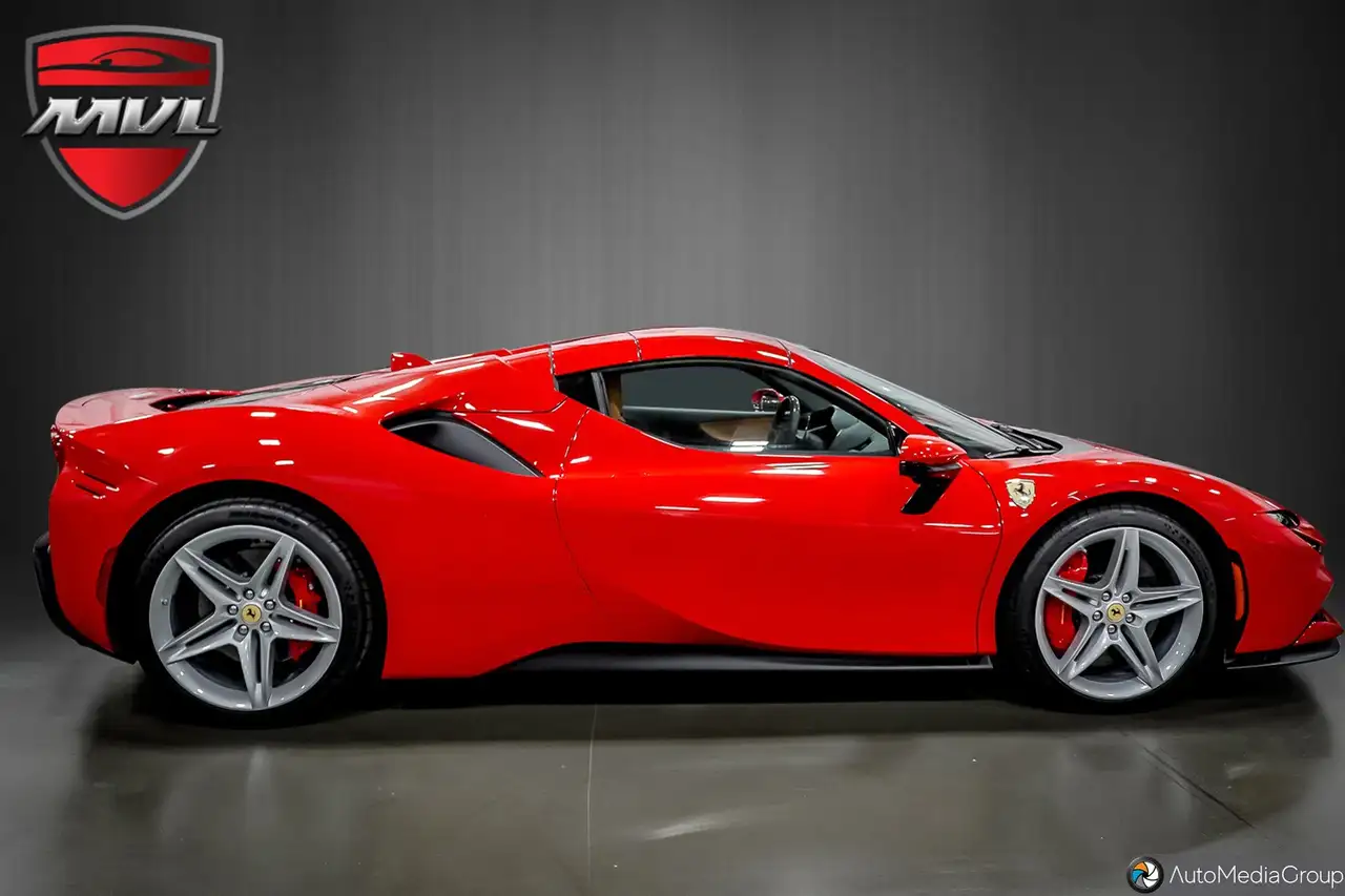 Ferrari SF90 Spider - Image 5
