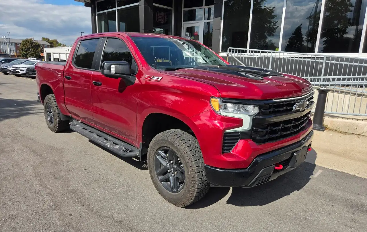 Chevrolet Silverado 1500 - Image 3
