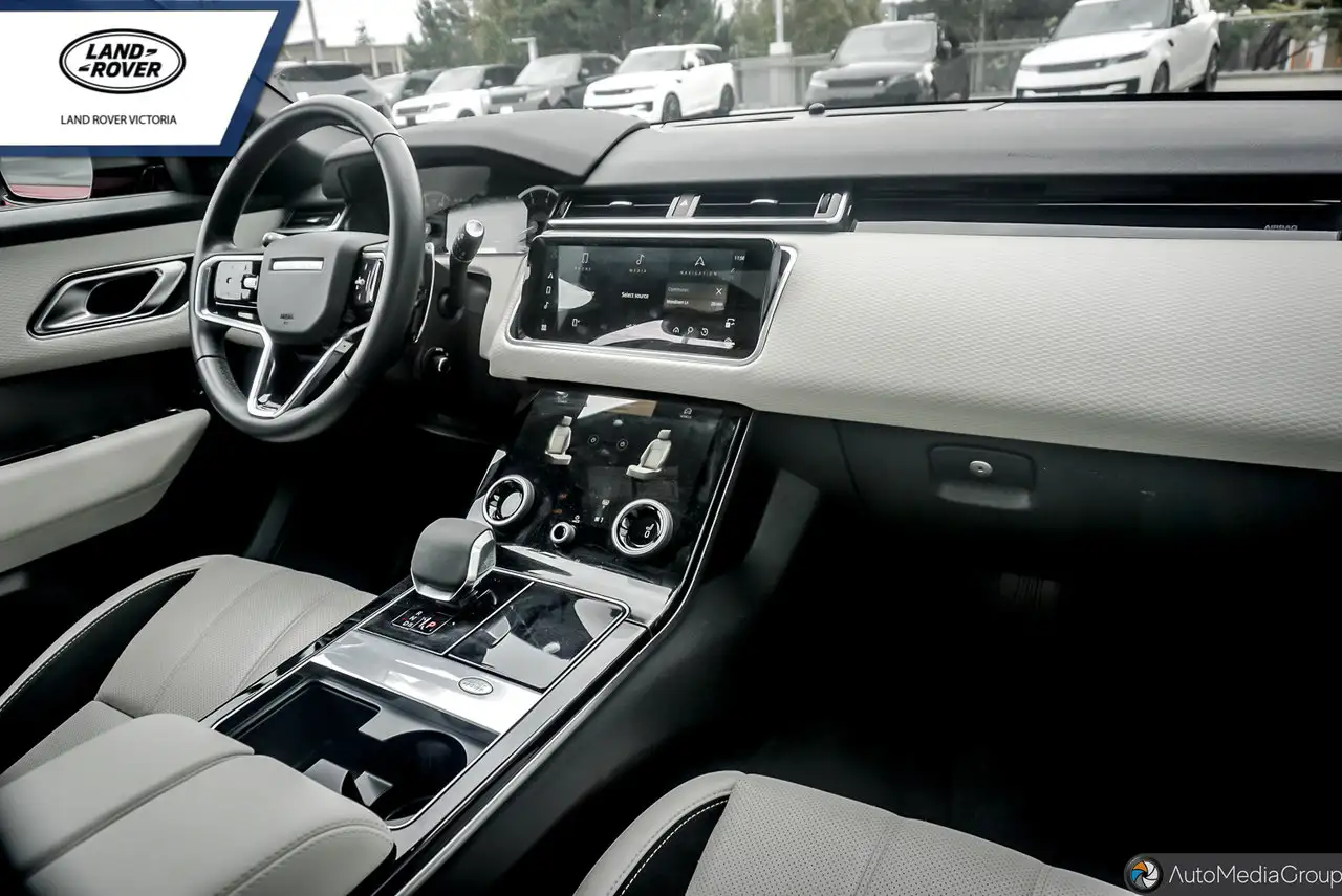 Land Rover Range Rover Velar - Image 23