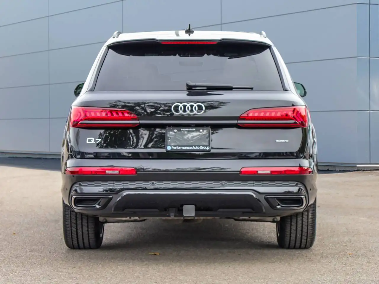 Audi Q7 - Image 6