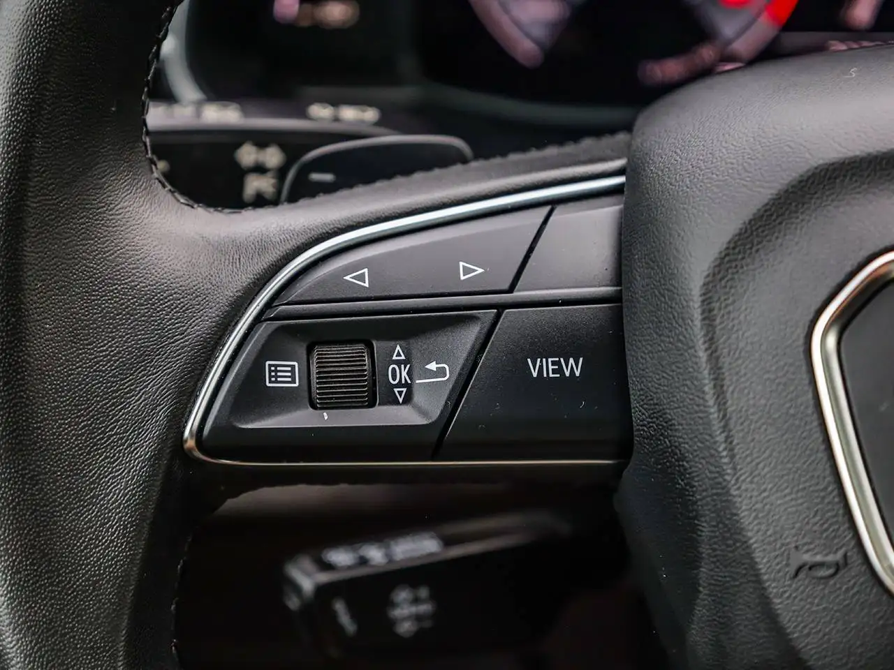 Audi Q7 - Image 20