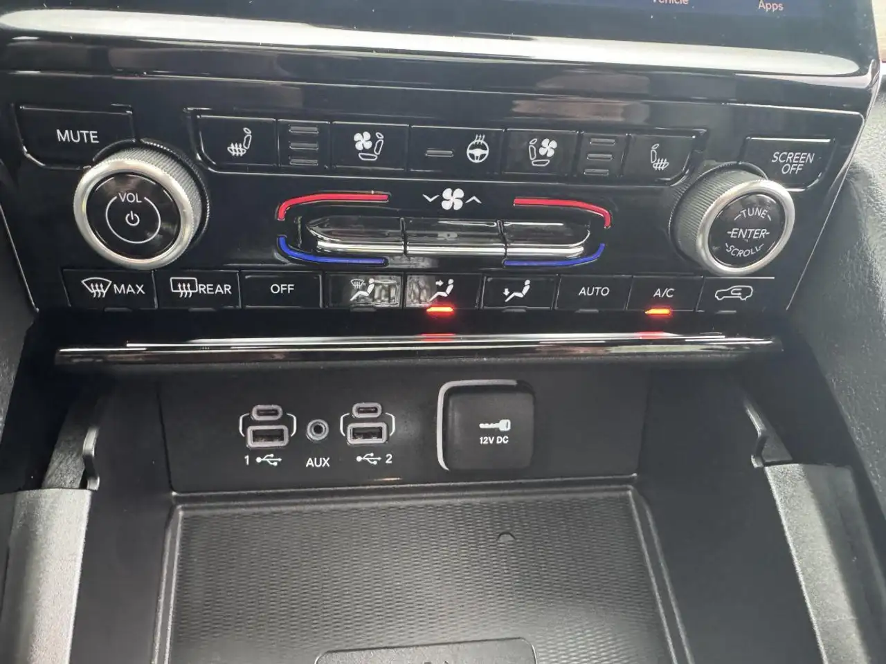 Jeep Grand Cherokee - Image 27