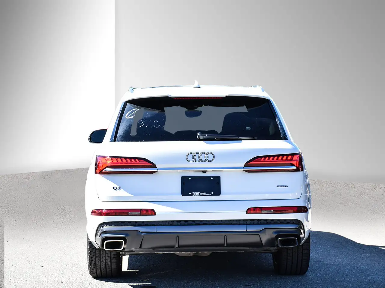 Audi Q7 - Image 5