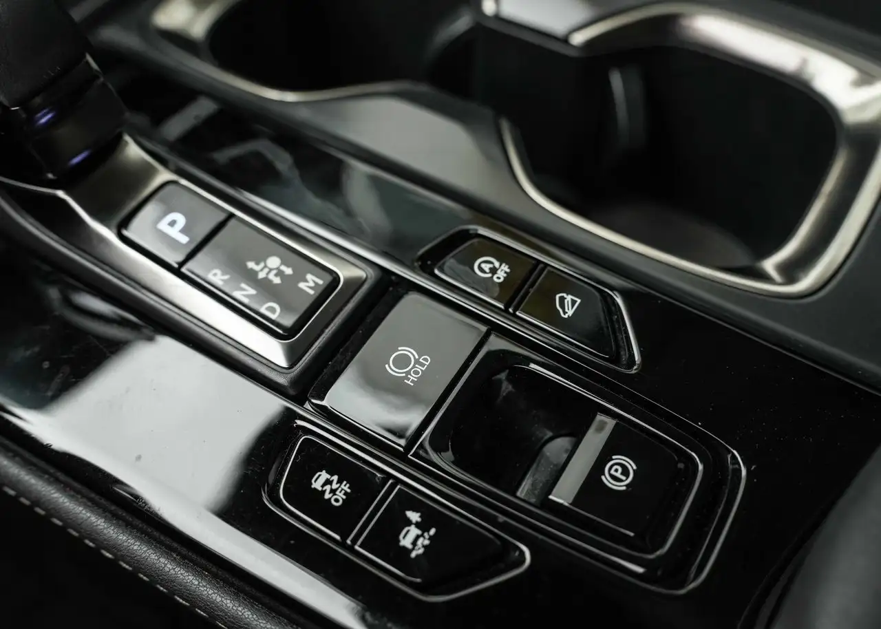Lexus NX 350 - Image 29