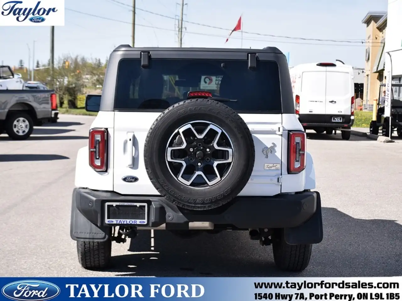 Ford Bronco - Image 9