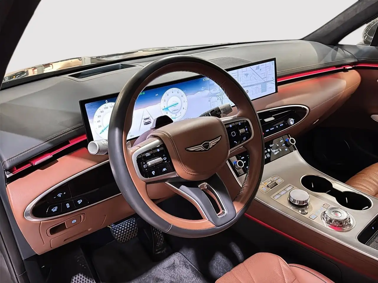 Genesis GV70 - Image 4