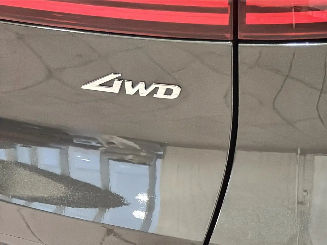 Genesis GV70 - Image 15
