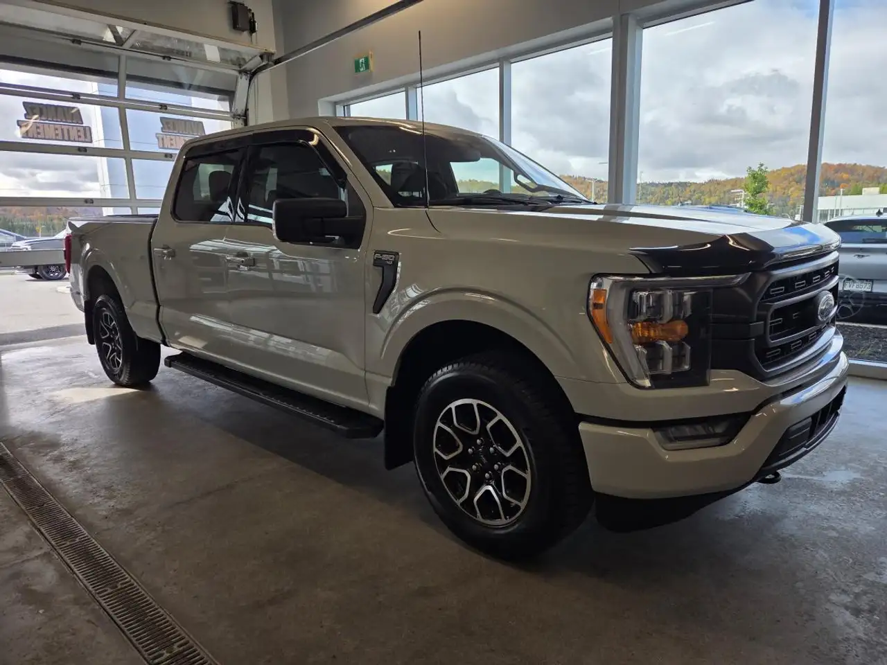 Ford F-150 - Image 7