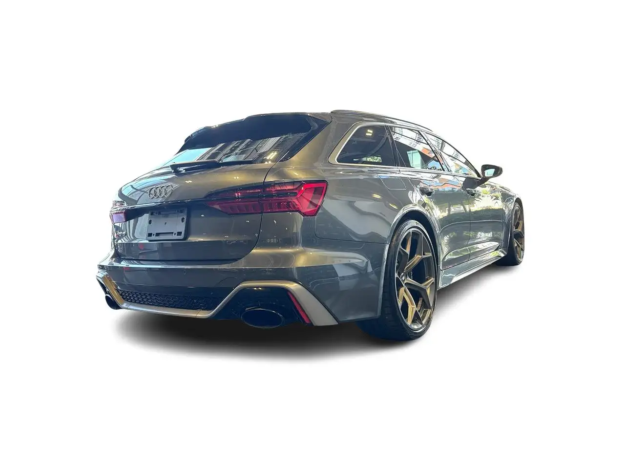 Audi RS6 - Image 12