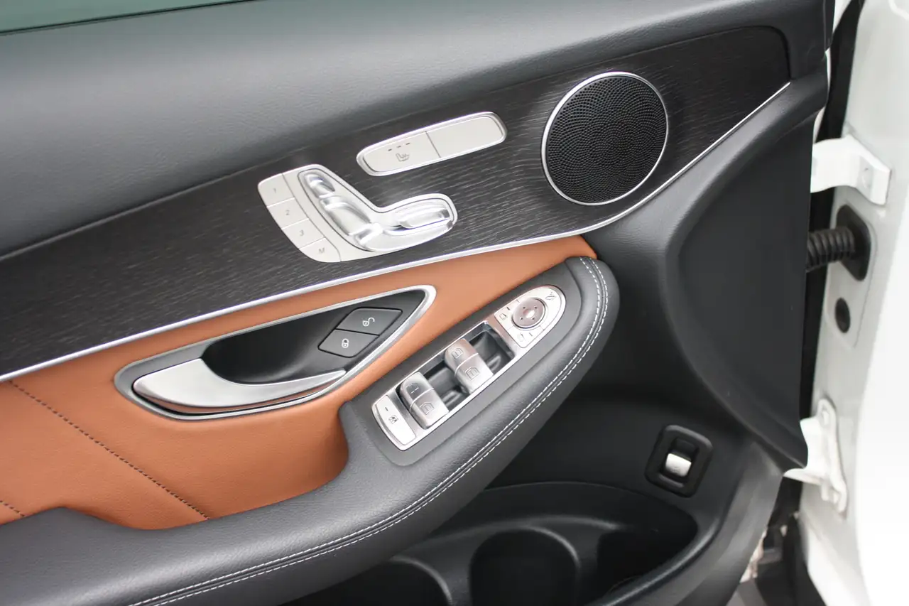 Mercedes-Benz GLC - Image 8