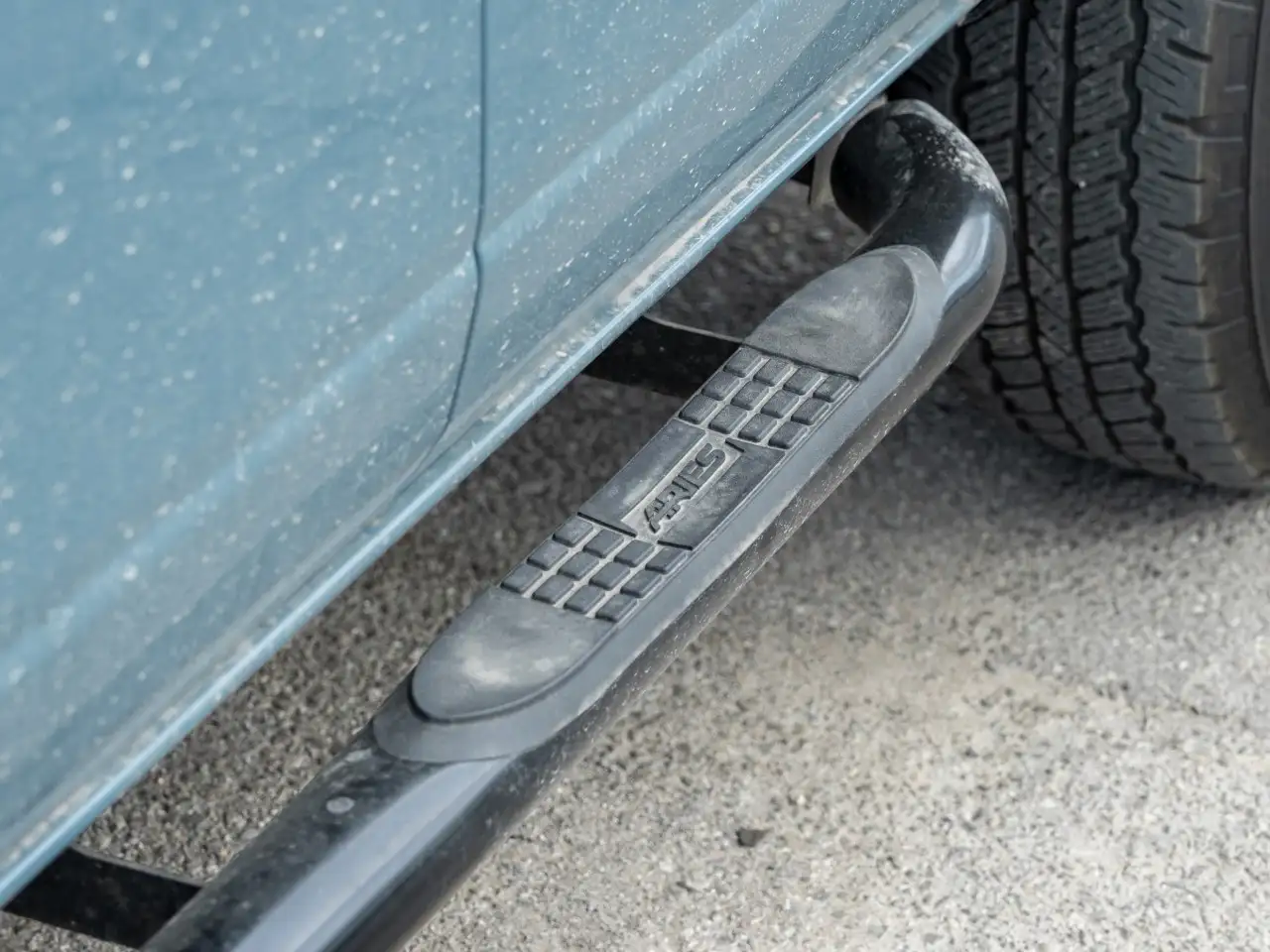 Ford Bronco - Image 6
