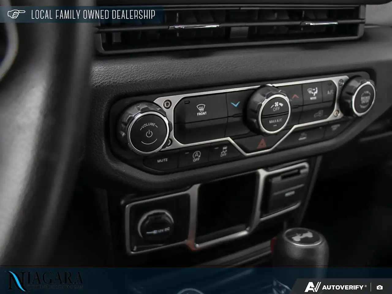 Jeep Wrangler - Image 20