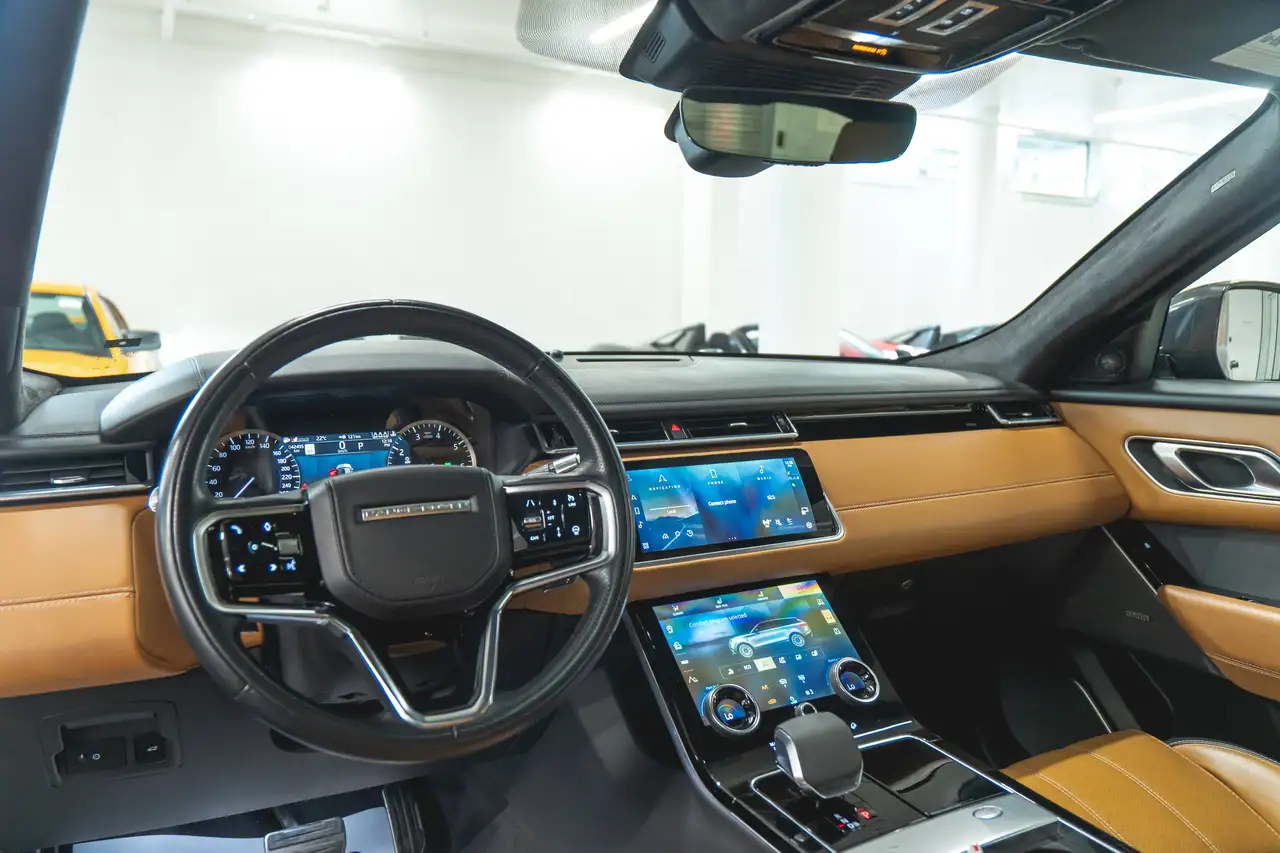 Land Rover Range Rover Velar - Image 9