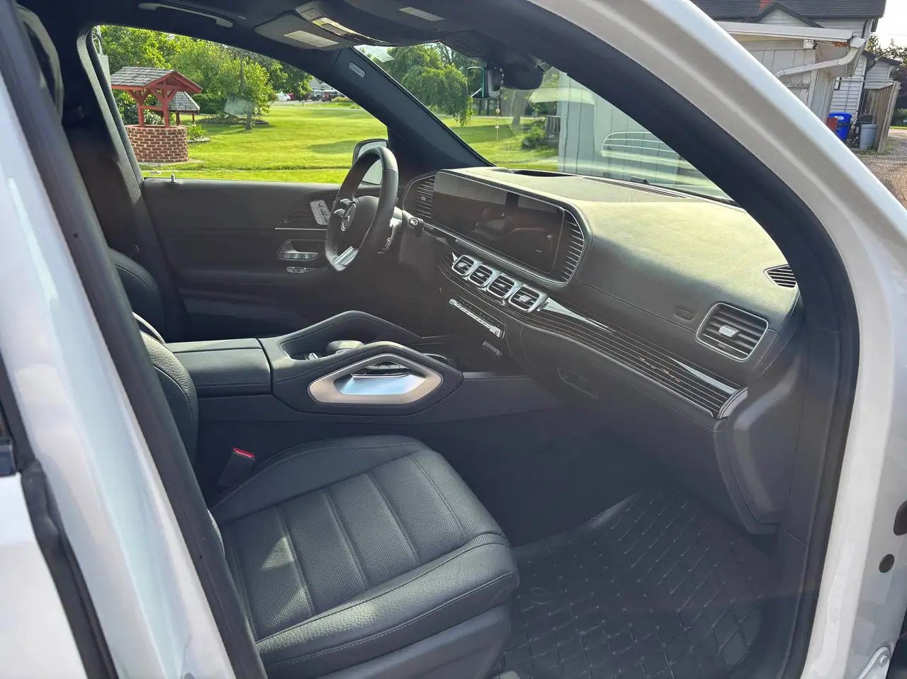 Mercedes-Benz GLS - Image 2