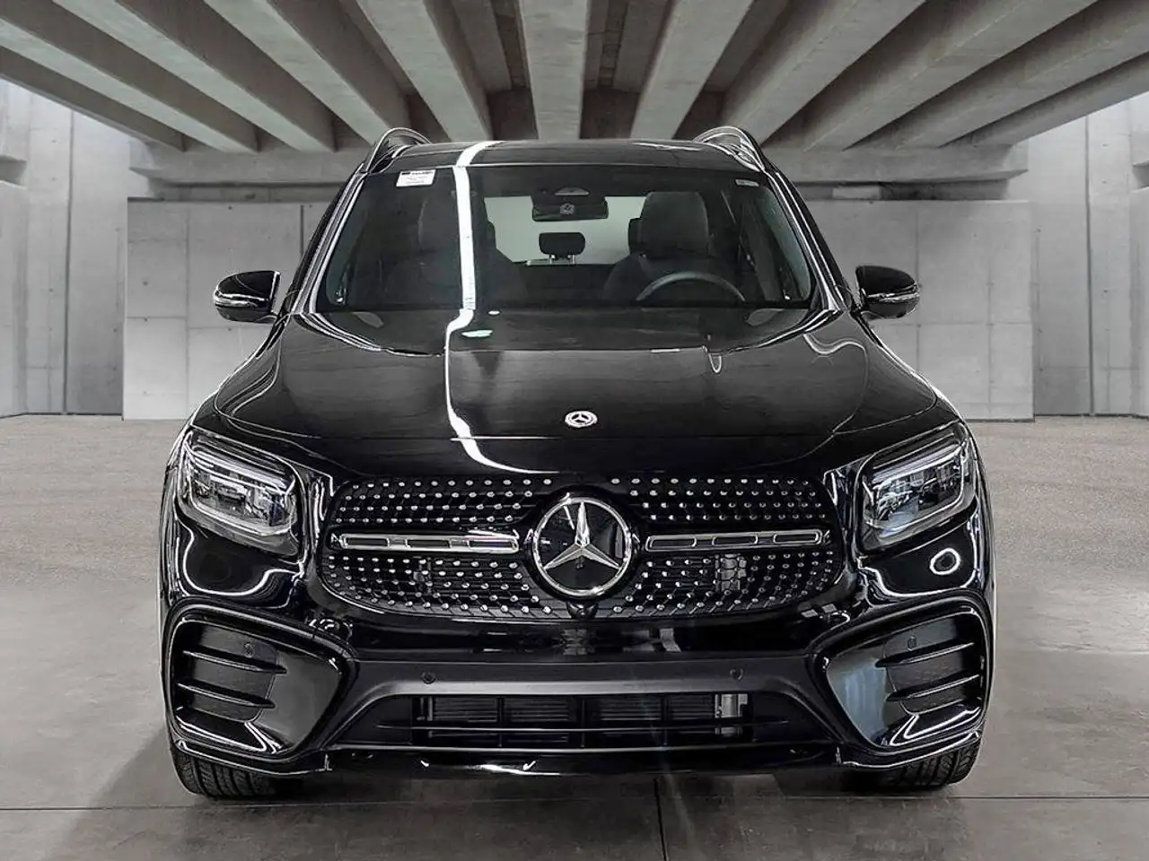 Mercedes-Benz GLB - Image 8