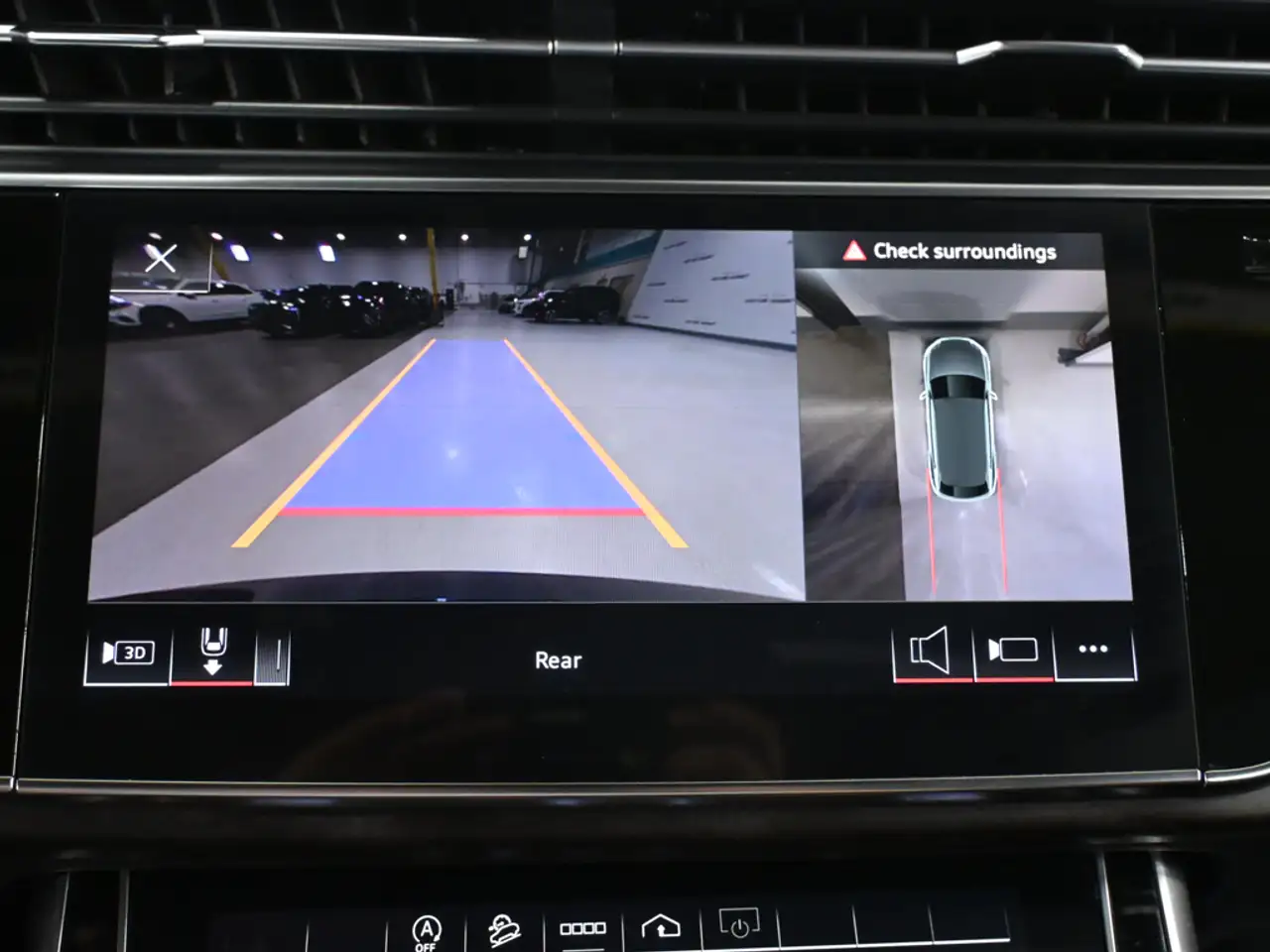 Audi Q8 - Image 21