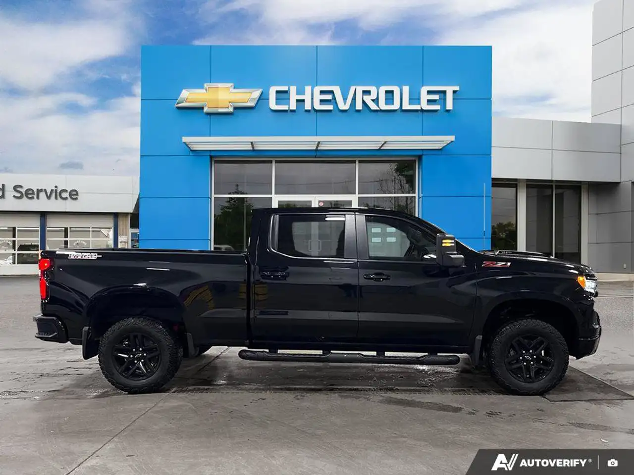 Chevrolet Silverado 1500 - Image 6