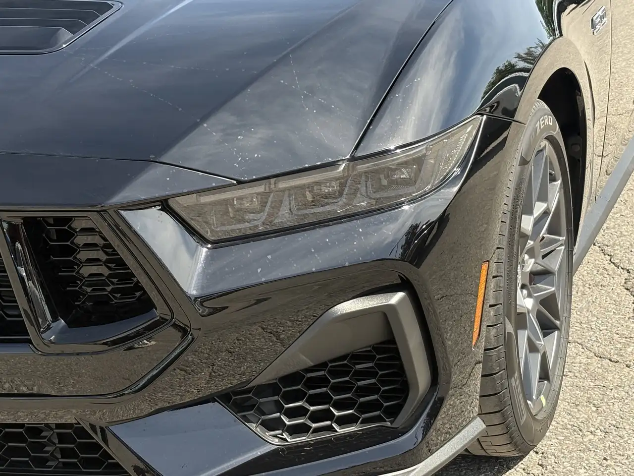 Ford Mustang - Image 10
