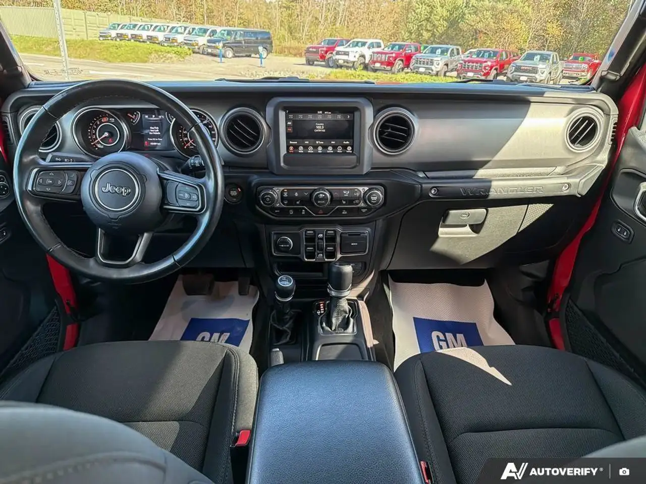 Jeep Wrangler - Image 26