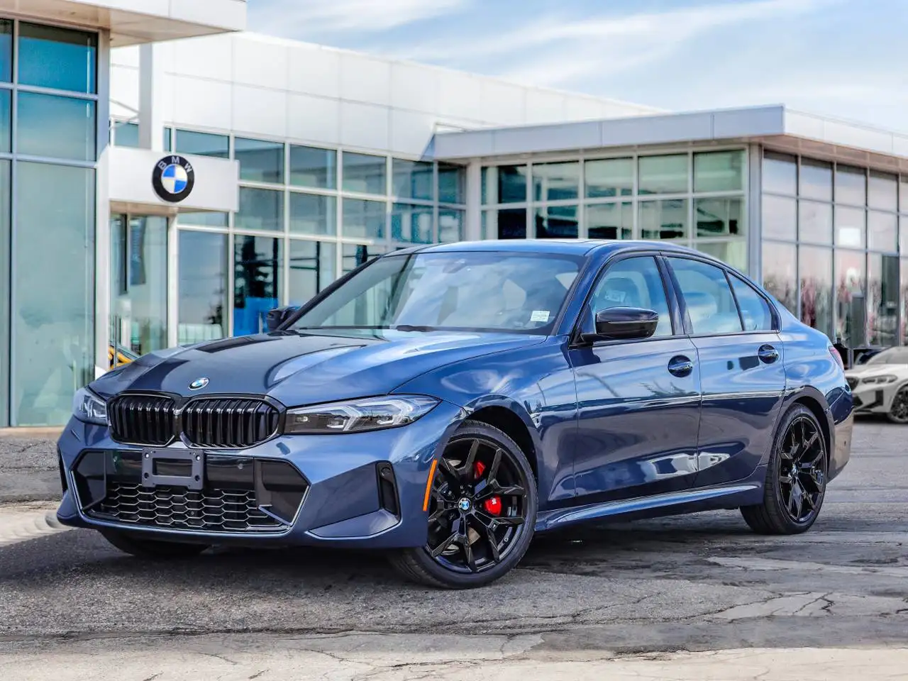 BMW 3 Series - Image 30