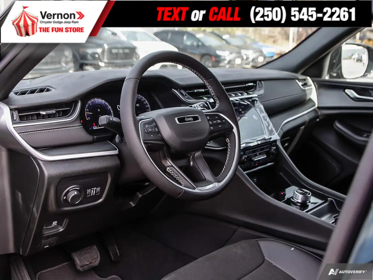 Jeep Grand Cherokee - Image 13